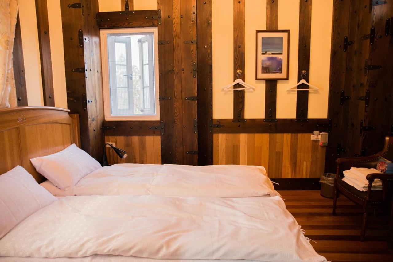 Black Forest Manor Ренай Екстериор снимка