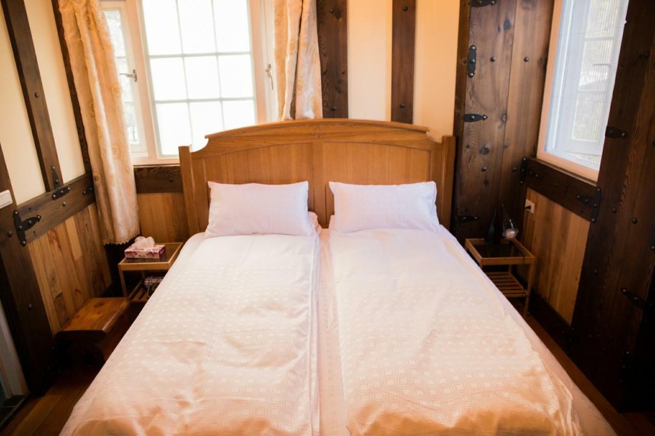 Black Forest Manor Ренай Екстериор снимка