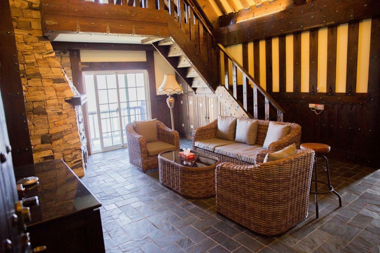 Black Forest Manor Ренай Екстериор снимка